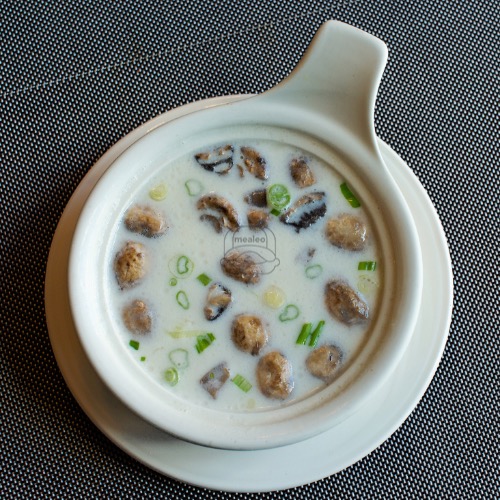 Coconut Soup (Tom Kar)